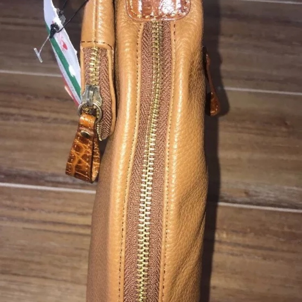 Rowallan Of Scotland Pebbled Italian Leather Purse - Picture 3 of 8